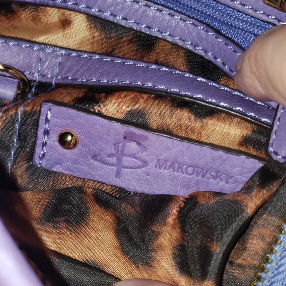 B. Makowsky Leather Crossbody Bag beautiful purple - Picture 6 of 7